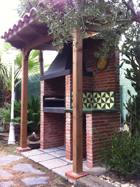 Construcción de Barbacoa exterior en Tarragona